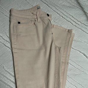KanCan Blush Distressed Denim, like new
